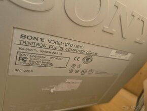 Sony Trinitron Multiscan G500 monitor - 5
