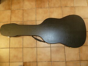 Kufr na akustickou kytaru. Vyrobený v Španielsku - 5