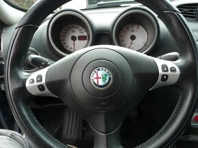 Prodám Alfa Romeo 156 Twin Spark, 1.8 benzin, 105kW - 5