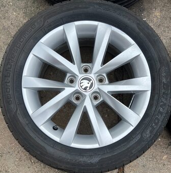 Letní kola Škoda Octavia 3 205/55 R16 Dunlop Bluresp. (0423) - 5