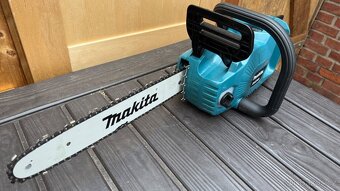 Makita DUC353Z 2×18V aku řetězová pila – TOP stav + náhradní - 5