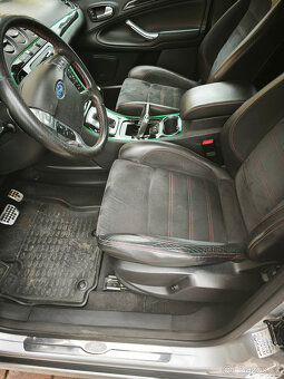 S MAX titanium 2,2 147kw 2012 - 5