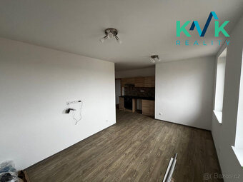 Pronájem bytu 2+kk, Hroznětín, po rekonstrukci - 5