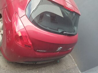 Peugeot 308 1.6 HDI 65tis.km r.v. 11/2010 - 5