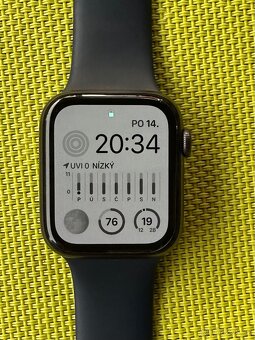 Apple Watch 5, 44 mm - 5