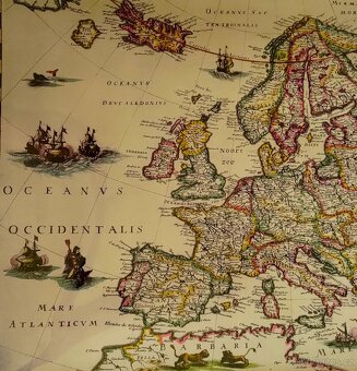 HISTORICKÁ  MAPA  EVROPY  /  obraz  57,5 x 40,5cm  / - 5