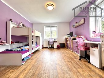 RD 7+kk (užitná plocha 250 m²), letní kuchyň, kolna, pergola - 5