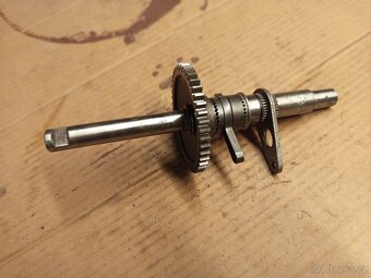 Stadion Jawetta Jaweta hřídel roztáčecí - 5