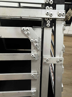 Klec pro psa do auta - 5