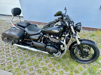Triumph Thunderbird storm - 5