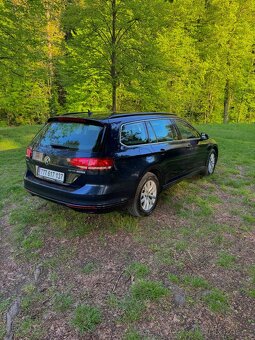 VW Passat B8 2.0 TDi 110 kW 07/2016 2x klíč 2x kola serviska - 5