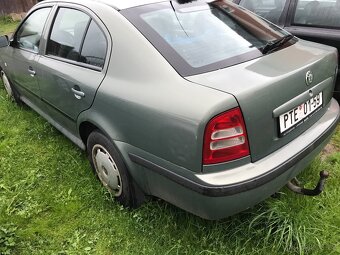 Octavia 1.8t aum 110kw - 5