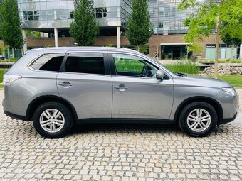Mitsubishi Outlander 2.2Di-D 4x4 AUTOMAT SENZORY SERVISKA - 5