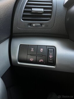 Prodám Kia Sorento 2.2CRDI najeto 160tis.km - 5