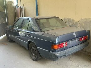 Mercedes 190 E, 1,8 benzín, r.v. 1984, automat - 5