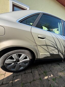 Audi a4 b6 - 5