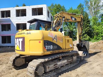 CATERPILLAR 311 D - 5