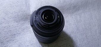Nikon AF-S Nikkor ED 18-105mm 1:3.5-5.6G VR - 5