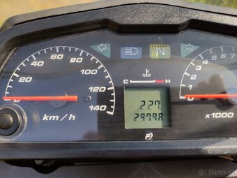 Honda Varadero 125 - 5