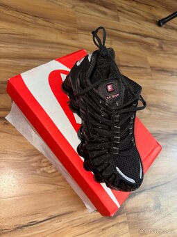 Nike Shox - 5