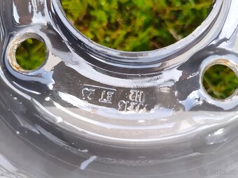 Prodám 8x plechové disky R15 – Peugeot - 5
