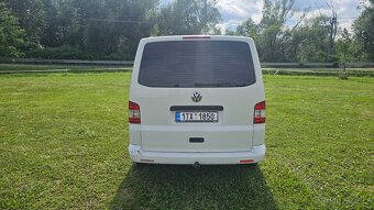 Prodám VW transportér T5 1.9.tdi až 9 míst. - 5