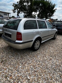 Škoda Octavia 1,6i - 5