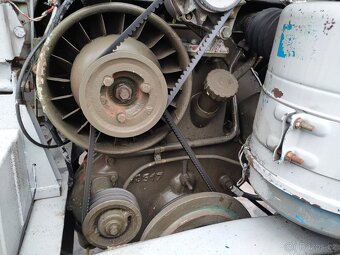 Praga V3S M2 cisterna (fekál) - 5