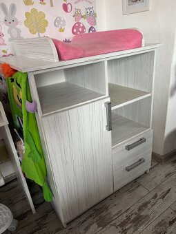 Přebalovací pult - 5