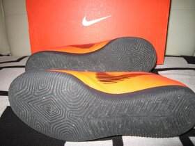 Sálovky Nike, vel. 42 oranžové - 5