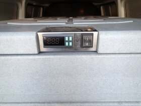 ZÁNOVNÍ AUTO LEDNIČKA EUROENGEL F0720 NDN -> 0°C - 5