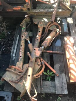 nakladač za traktor , podkop za traktor ,vyvážečka - 5