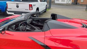 CORVETTE C8 STINGRAY - 5