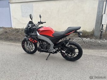 Aprilia tuono 125 - 5