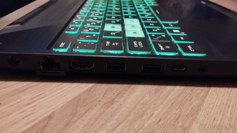 ASUS TUF Gaming A15 FX506HC-HN111W - 5