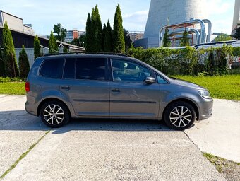 Touran 1.6 TDI TOP STAV, 6 st. manuál, 2012 - 5