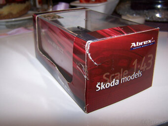 ŠKODA OCTAVIA Combi DISCOVERY TDF tour de France 1/43 model - 5