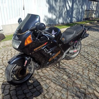 Honda CBR 1000 F r.v. 1989 - 5