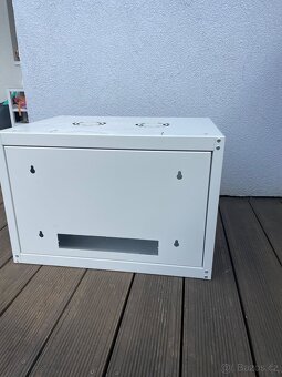 Datová skříň Legrand 7U (600x450 mm) – jako nová - 5