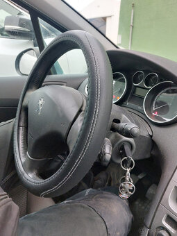 Peugeot 308, 1.6 HDI, 2011 - 5
