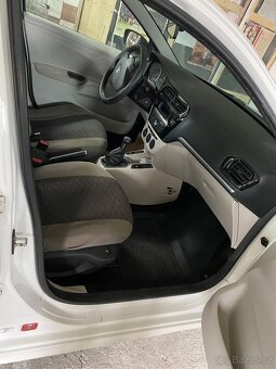 Peugeot 301 - 5