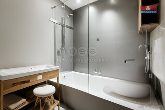Prodej bytu 3+1, 60 m², Ostrava, ul. Nádražní - 5