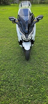 Honda Forza 125, smart top box 11 kW - 5