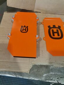 Drzak motorove pily - 5