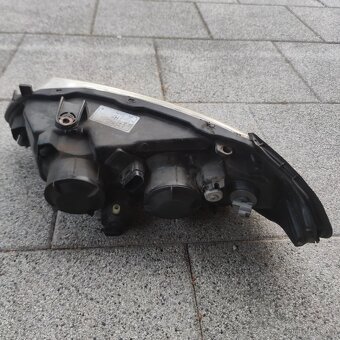 KOMPLET Přední světla Nissan Almera N16 - 5