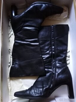 Různé zachovalé boty - 5