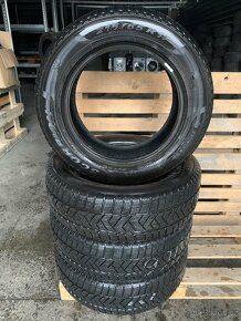 4ks 215/65/17/Pirelli Sottorezo 2016/99H/zimní pneu - 5