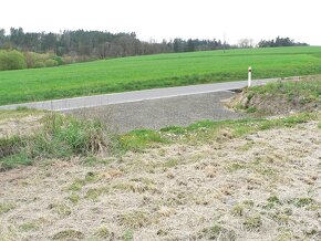 KVĚTOV (Hamr) - pozemek na RD na polosamotě - 5