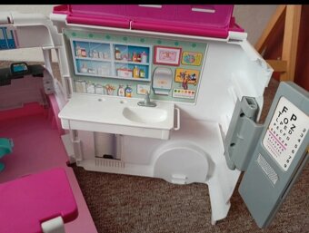Sanitka Barbie - 5