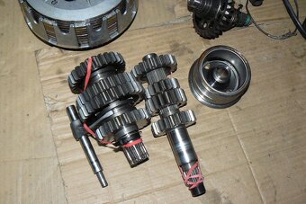 SUZUKI RMZ 450 rok 06 motocross dily - 5